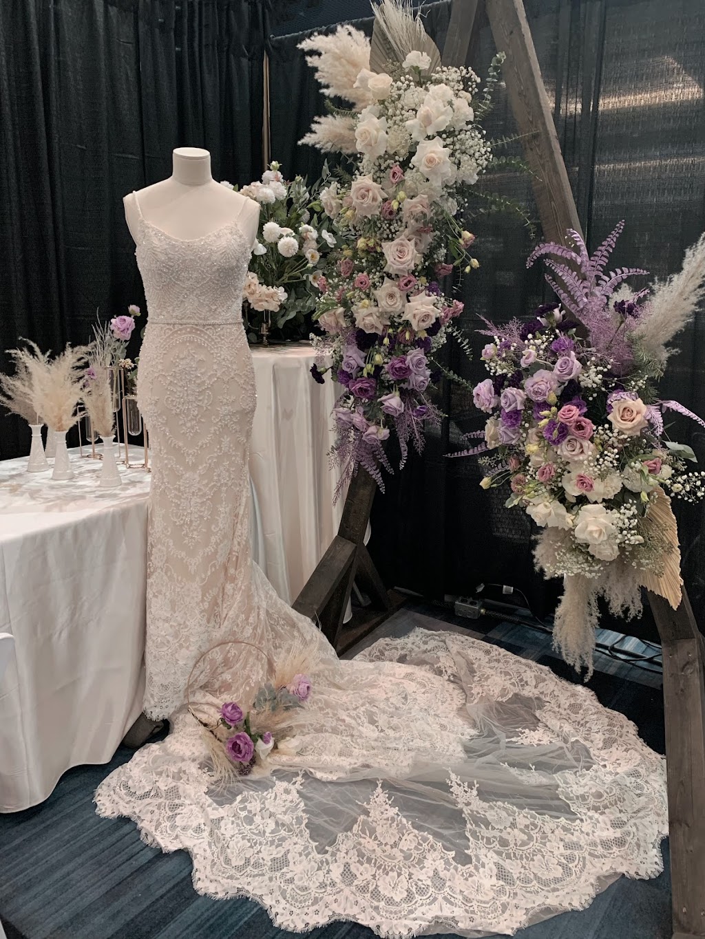 La Rose Flowers | 22499 Jefferies Rd, Komoka, ON N0L 1R0, Canada | Phone: (226) 503-2676