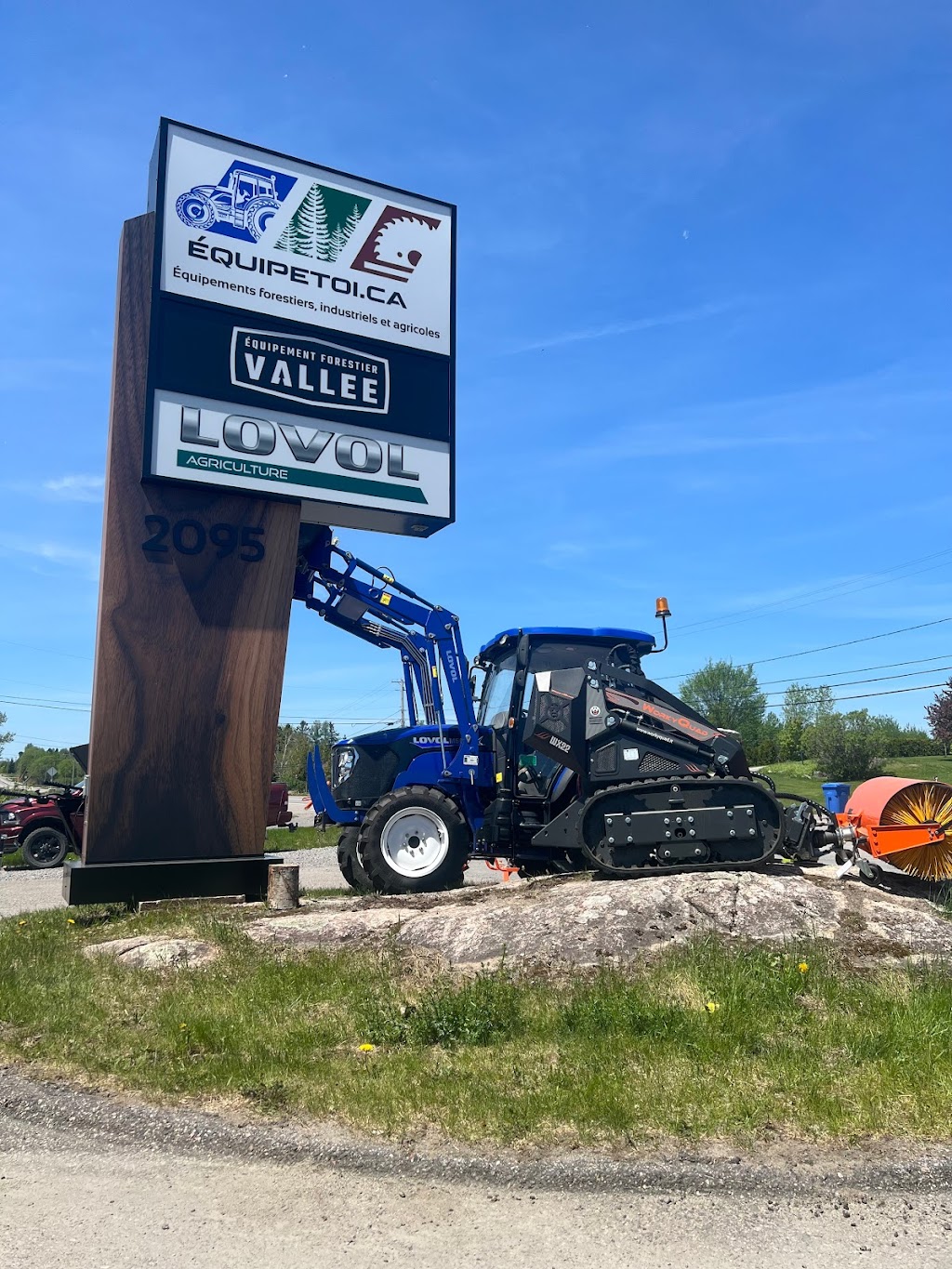 Equipetoi.ca | 2095 Boul. Sainte-Geneviève, Chicoutimi, QC G7H 5B2, Canada | Phone: (418) 718-2122