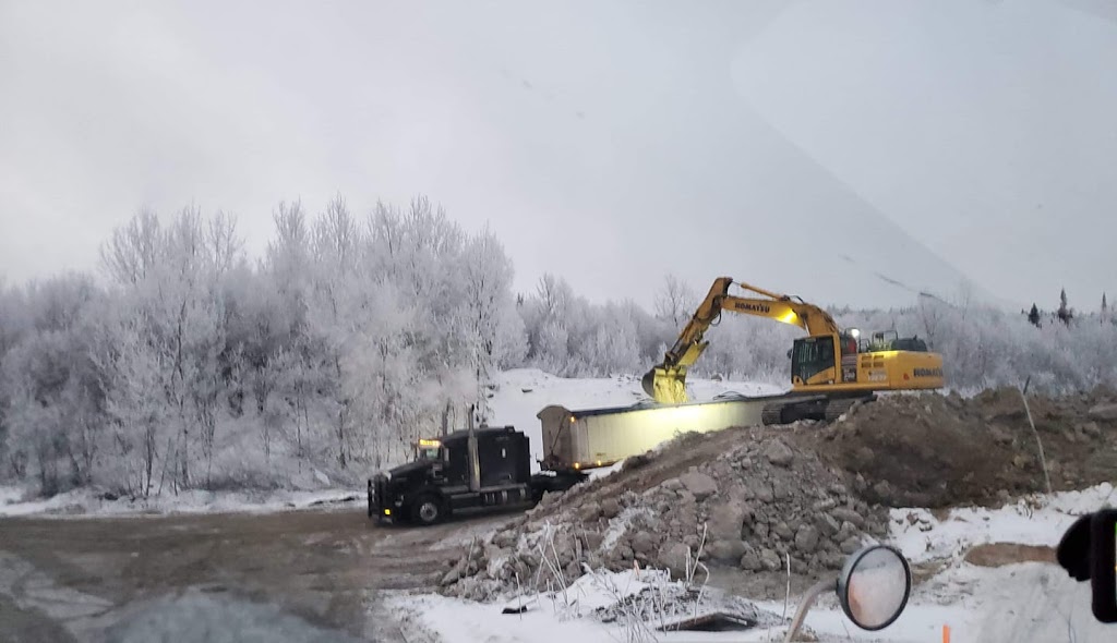 FERME DEFINITIVEMENT Transport Yvan Salois Inc | 305 Chemin Yamaska, Saint-Germain-de-Grantham, QC J0C 1K0, Canada | Phone: (819) 470-0953