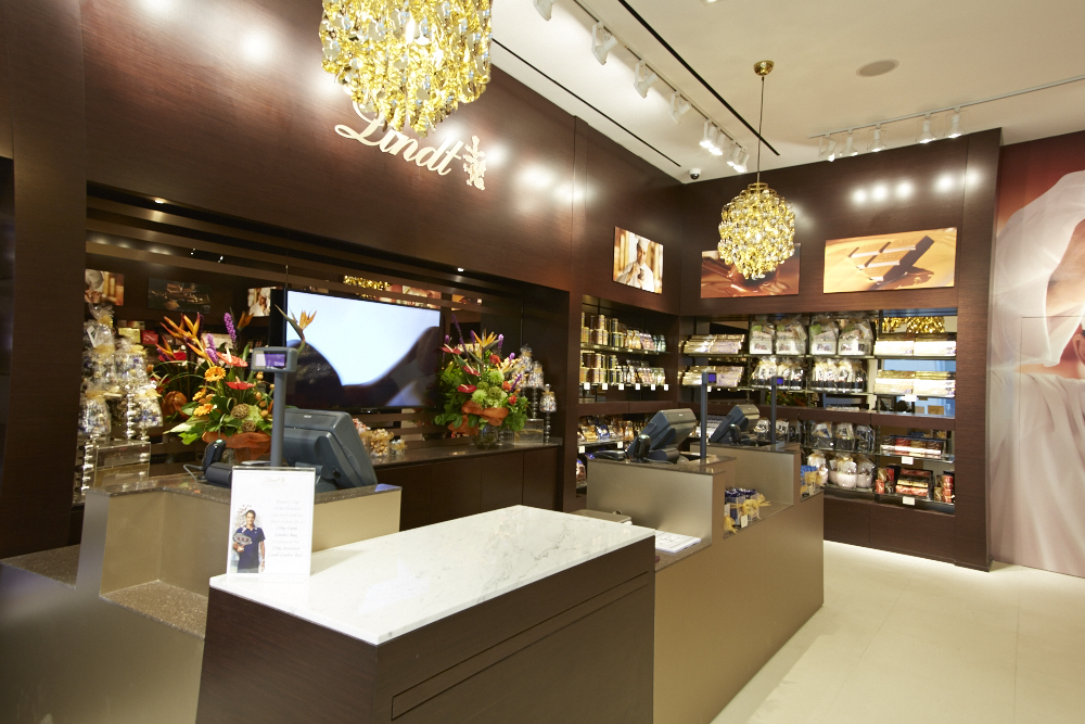 Lindt Chocolate Shop | 13850 Steeles Avenue West Suite 612, Halton Hills, ON L7G 0J1, Canada | Phone: (905) 864-9991