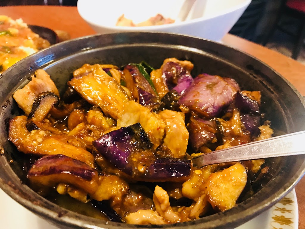 Ridge Garden Restaurant | 4009 Macdonald St, Vancouver, BC V6L 2N9, Canada | Phone: (604) 736-5231