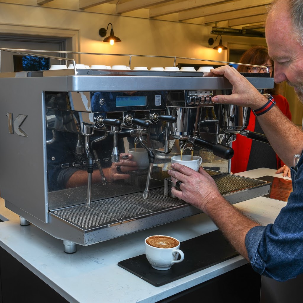Valiant Coffee | 6150 Trafalgar Rd, Milton, ON L9E 0Z1, Canada