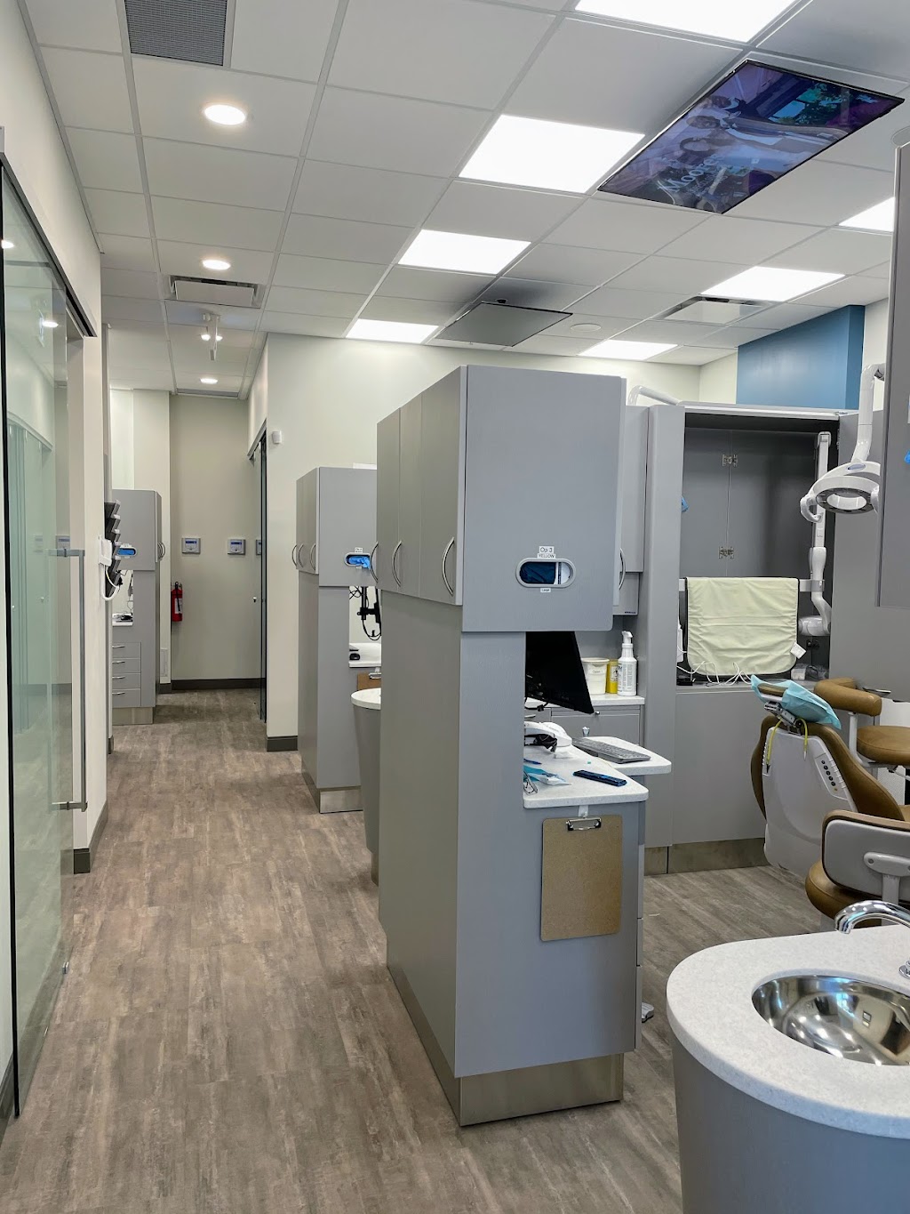 Chilliwack Family Dentistry | 45597 Luckakuck Way Unit 3, Chilliwack, BC V2R 1A3, Canada | Phone: (778) 704-0647
