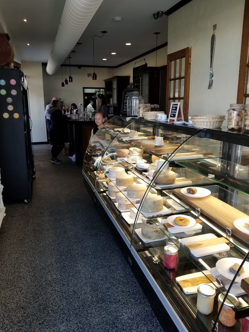 Secret Lands Farm Store | 100 City Centre Dr, Mississauga, ON L5B 2C9, Canada | Phone: (416) 533-5757