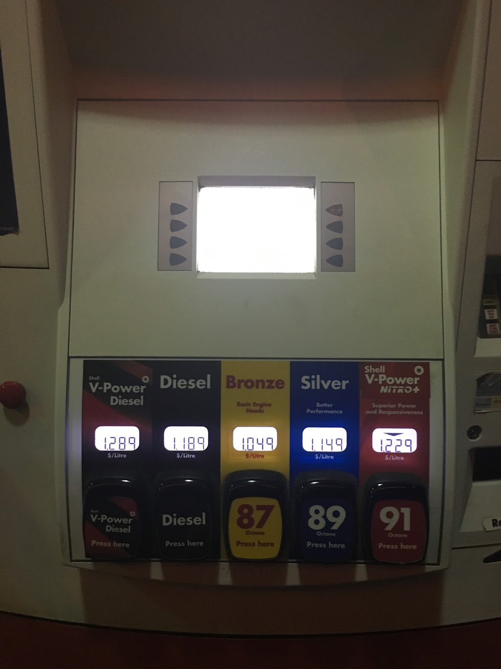 Shell | 1523 Railway St, Crossfield, AB T0M 0S0, Canada | Phone: (403) 946-0395