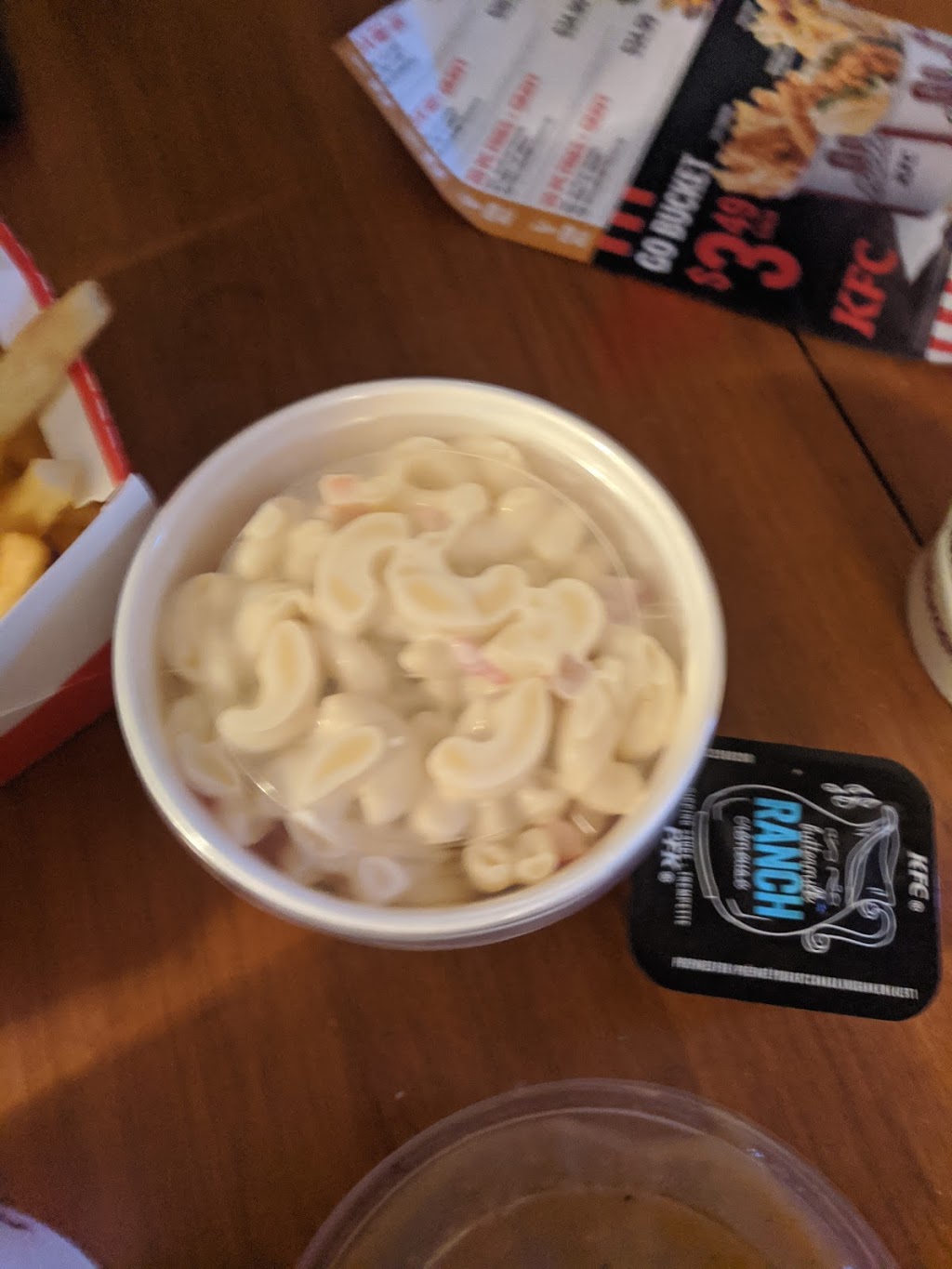 KFC | 2015 Robertson Rd, Nepean, ON K2H 5Y7, Canada | Phone: (613) 714-4481