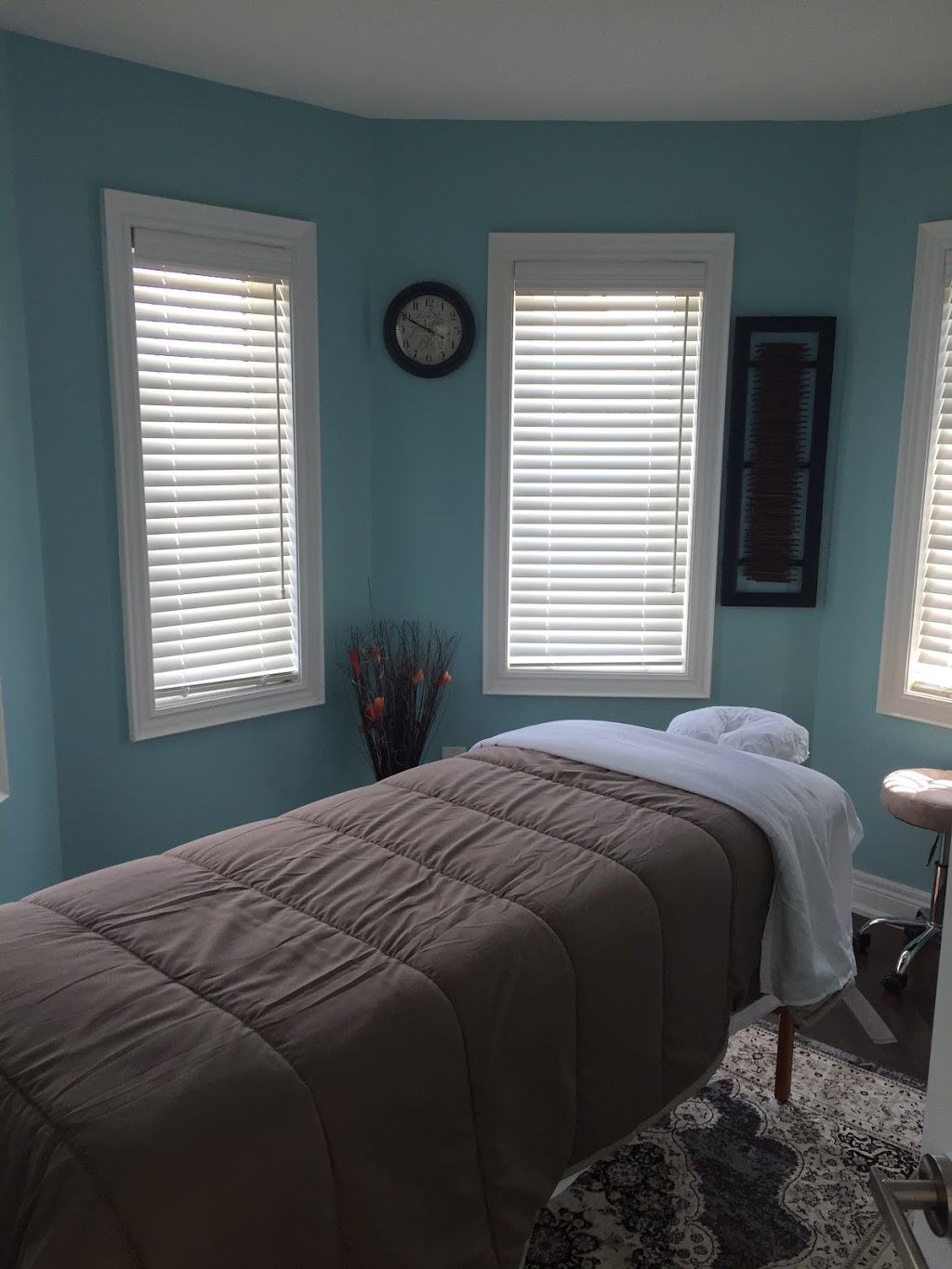 Queensville Massage Therapy | 2 Clifford Fairbarn Dr, Queensville, ON L9N 0S1, Canada | Phone: (905) 955-3440