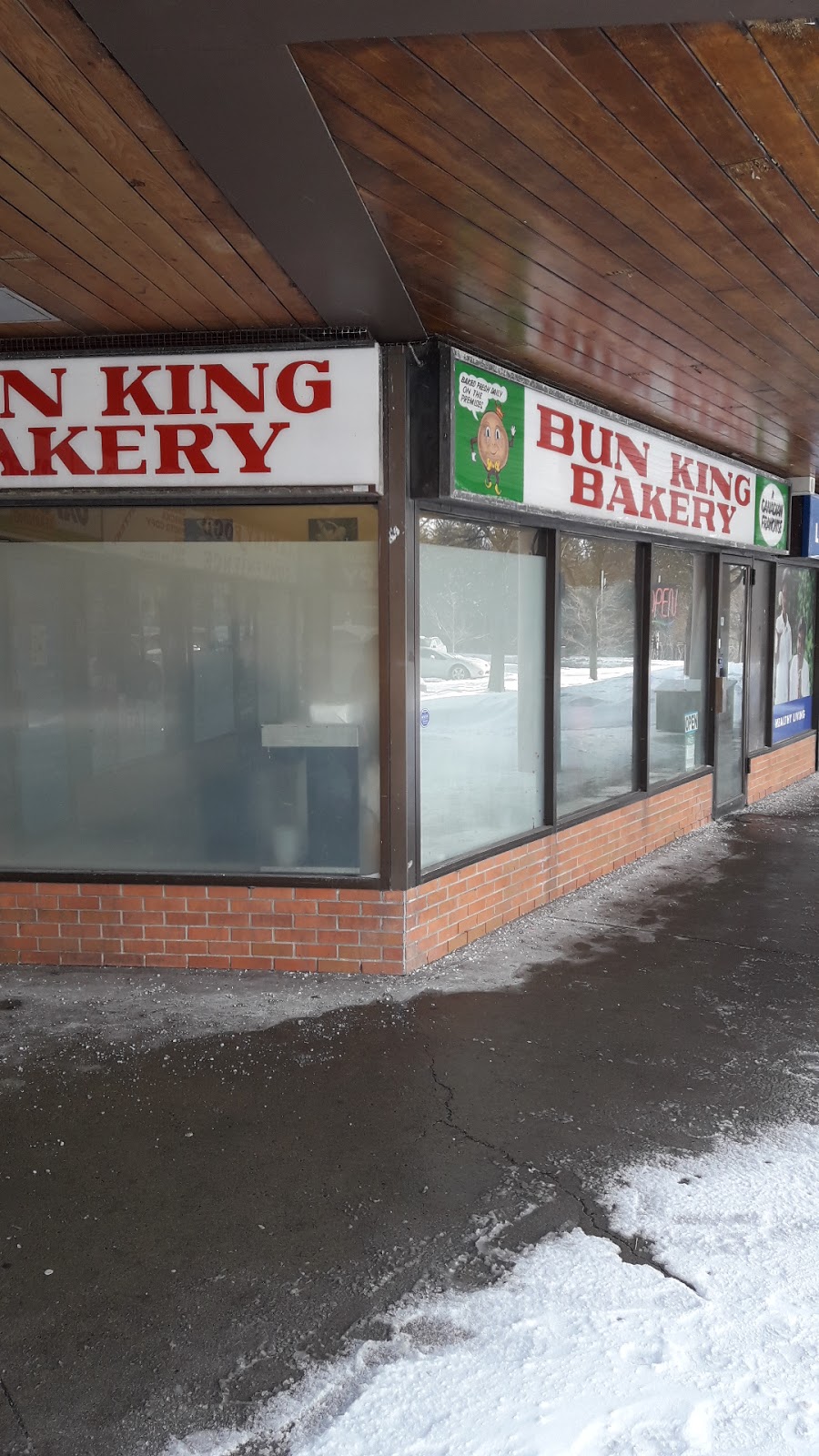 Bun King Bakery | 31 Lapsley Rd, Scarborough, ON M1B 1K1, Canada | Phone: (416) 754-2892