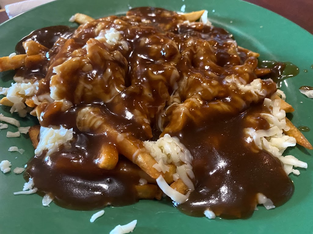 The Pond Classic Grill | 191 Pictou Rd, Truro, NS B2N 2S7, Canada | Phone: (902) 893-9573