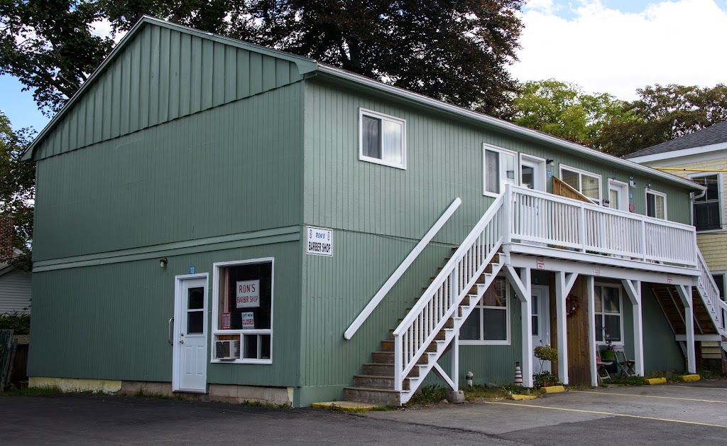 Rons Barber Shop | 18 Carten St, Liverpool, NS B0T 1K0, Canada | Phone: (902) 350-0826