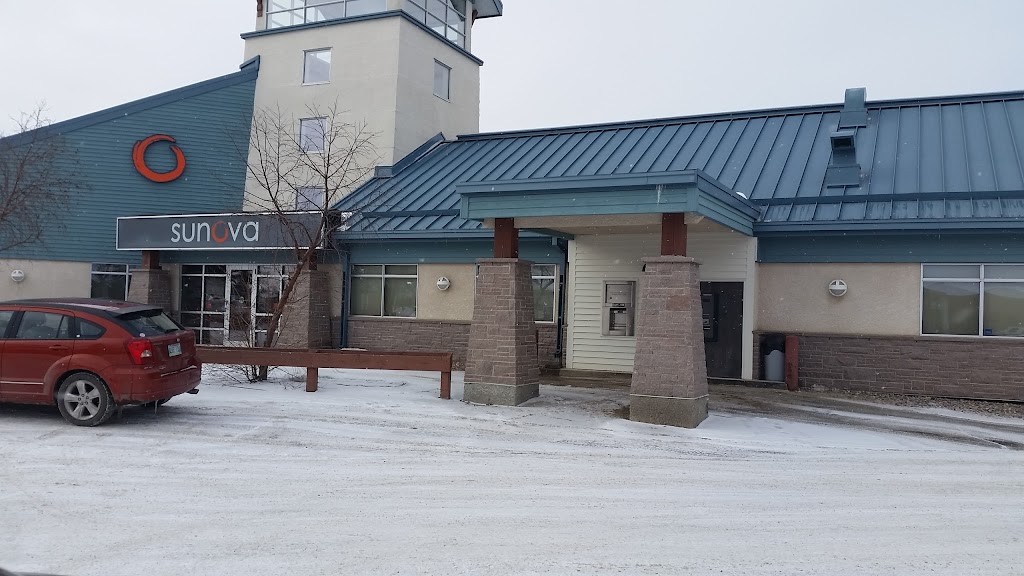 Sunova Credit Union | 2 Park Ave, Lac du Bonnet, MB R0E 1A0, Canada | Phone: (204) 345-9777