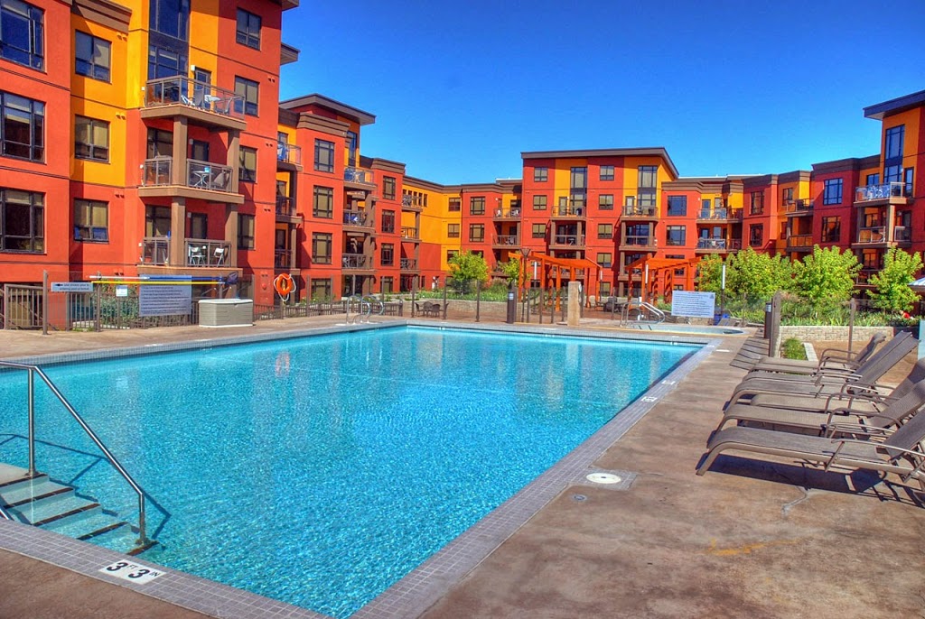 Playa Del Sol Resort | 654 Cook Rd #254, Kelowna, BC V1W 3G7, Canada | Phone: (250) 860-3244