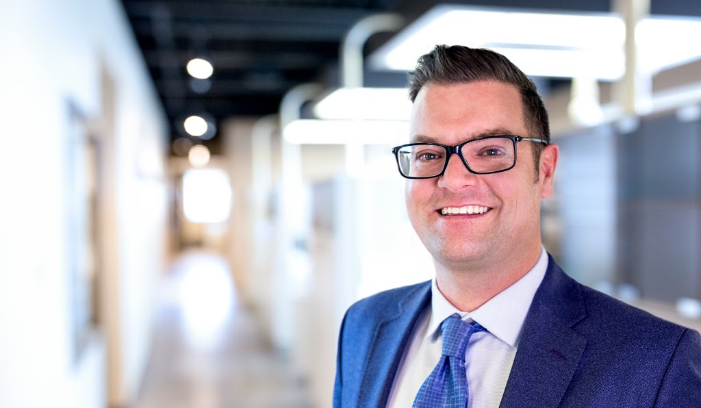 Summit Dental - Dr. John Hubbard, Dr. Kelly Chotowetz, Dr. Kyle  | 303 Shawville Blvd SE #544, Calgary, AB T2Y 3W6, Canada | Phone: (403) 201-0588