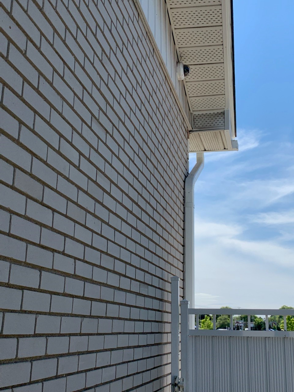 Alarme Doven | 1177 Autoroute Laval Ouest #206, #206, Laval, QC H7L 3W3, Canada | Phone: (866) 906-4664