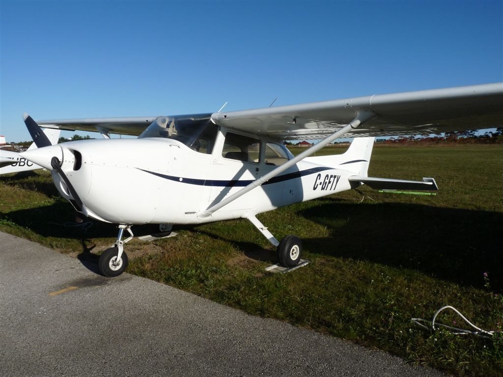 St. Thomas Flight Centre | 44989 Talbot Line, St Thomas, ON N5P 3S7, Canada | Phone: (519) 637-8359