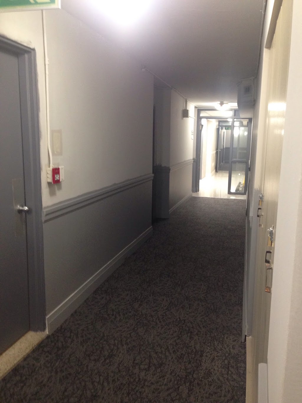 Robinson Place Apartments | 33 Robinson St, Hamilton, ON L8P 1Y8, Canada | Phone: (905) 525-8373