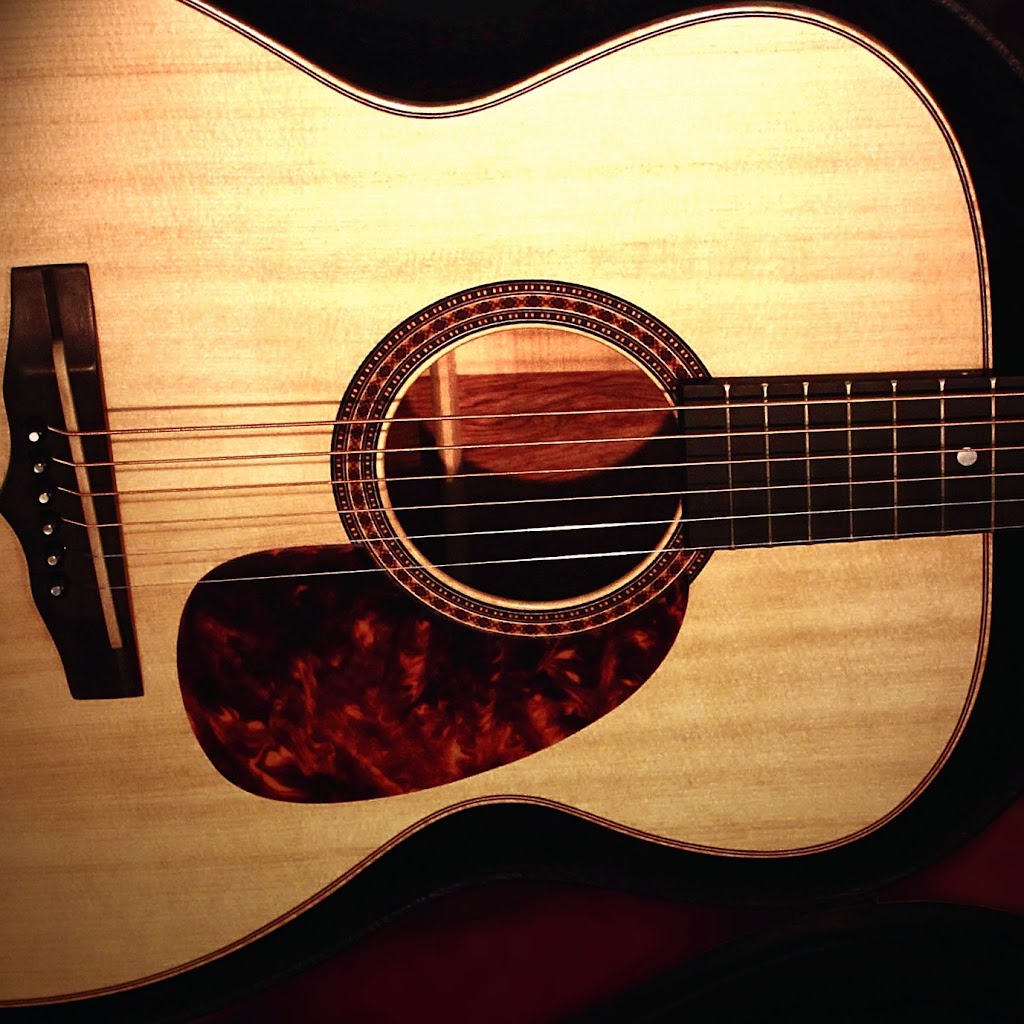 Blue Morris Guitar Lessons | 336 E 1st Ave, Vancouver, BC V5T 4R6, Canada | Phone: (604) 730-1066