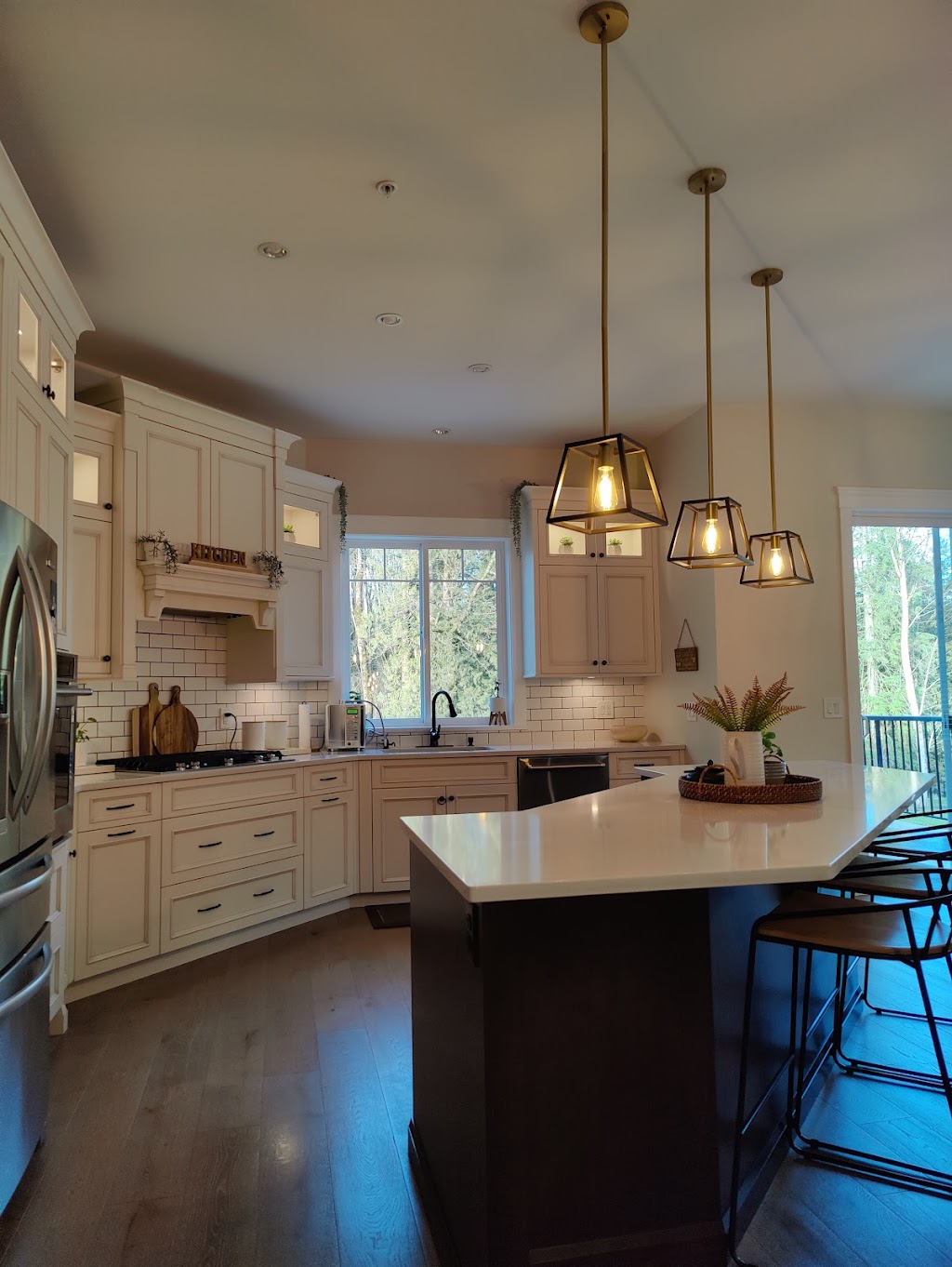 MJT Painting | 3553 Trethewey St, Abbotsford, BC V2T 5A9, Canada | Phone: (778) 706-8900