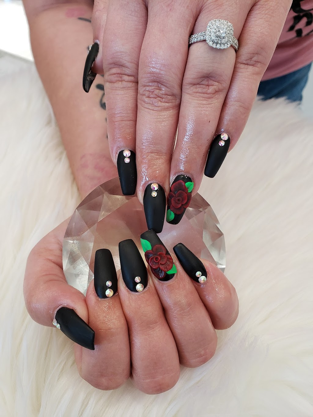 Allure Beauty Spa | 4815 Johnston Rd, Port Alberni, BC V9Y 5M2, Canada | Phone: (778) 419-4545