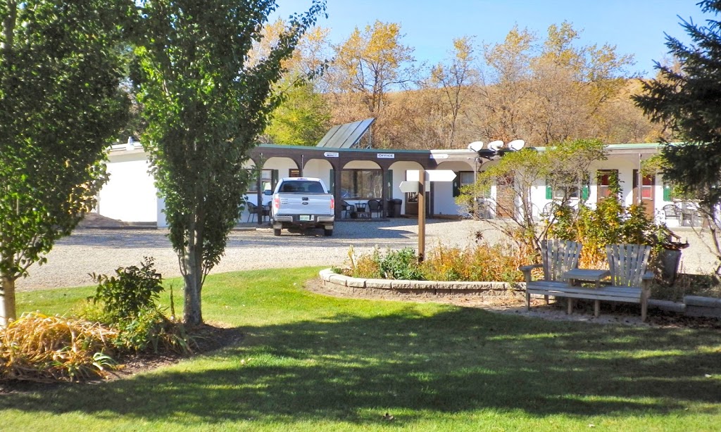BraeBurn Inn | 750 Bay Ave S, Fort QuAppelle, SK S0G 1S0, Canada | Phone: (306) 332-5757