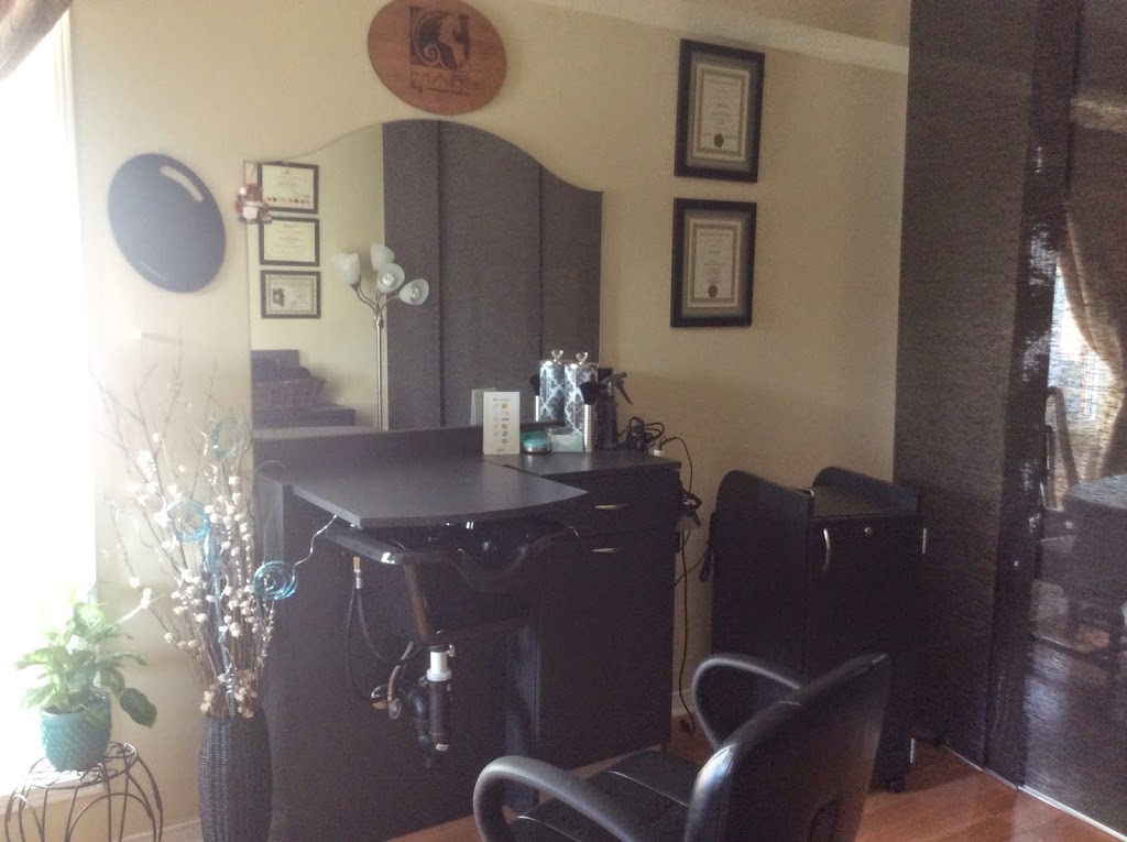 Hair by Amanda | 103 Tango Cres, Newmarket, ON L3X 0K4, Canada | Phone: (647) 983-9698