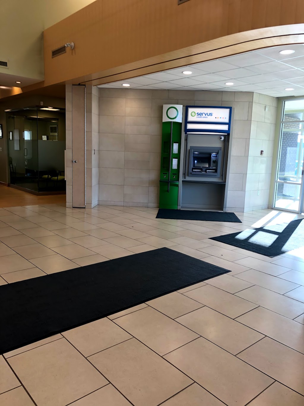Servus Credit Union - Manning | 14404 Miller Blvd NW, Edmonton, AB T5Y 0G3, Canada | Phone: (780) 496-7499