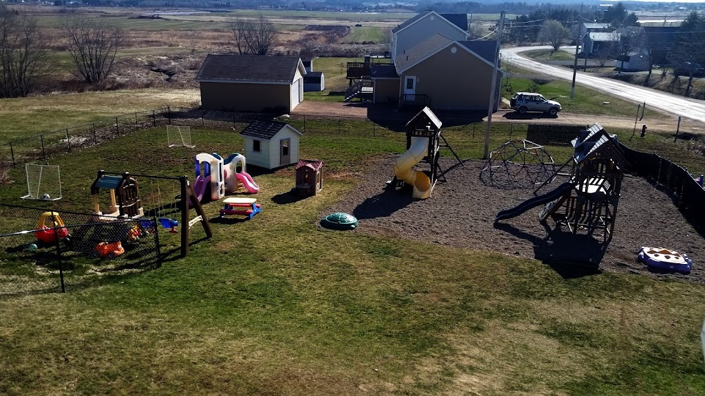 Centre éducatif les ptits crayons inc. | 313 Rue Centrale St, Memramcook, NB E4K 1Z9, Canada | Phone: (506) 334-0252