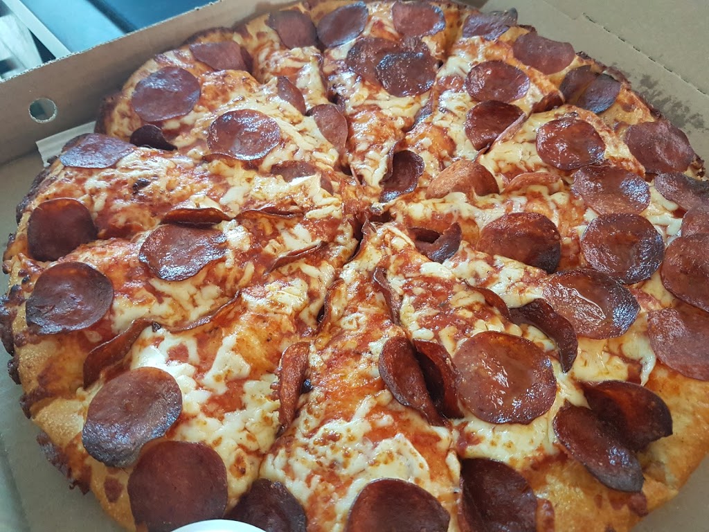 Pizza Hut | 610 King St W, Hamilton, ON L8P 1C2, Canada | Phone: (905) 546-0303