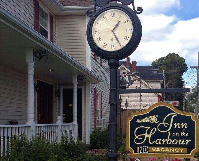 Inn on the Harbour | 3 Hillsborough St, Charlottetown, PE C1A 4V7, Canada | Phone: (833) 838-8770