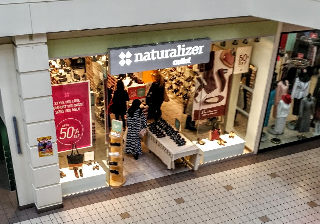 naturalizer shoe store