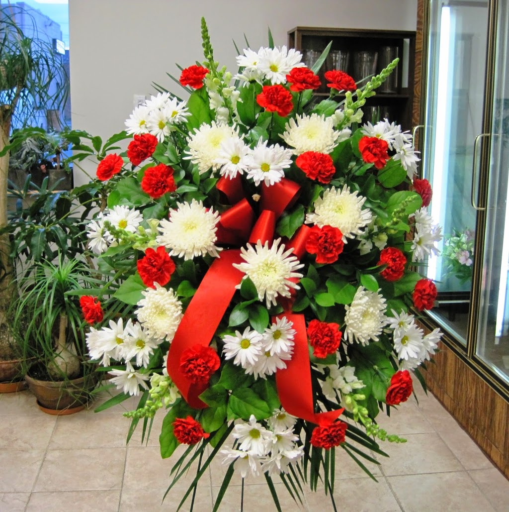 Funeral Tributes Flowers | 1960 Lawrence Ave E, Scarborough, ON M1R 2Z1, Canada | Phone: (416) 285-7130