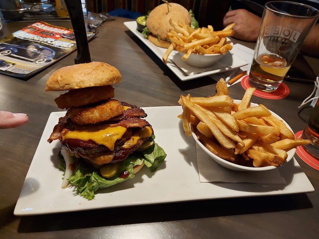 Crabby Joes Bar • Grill | 456 Fairview Dr, Brantford, ON N3R 7A9, Canada | Phone: (519) 758-0100