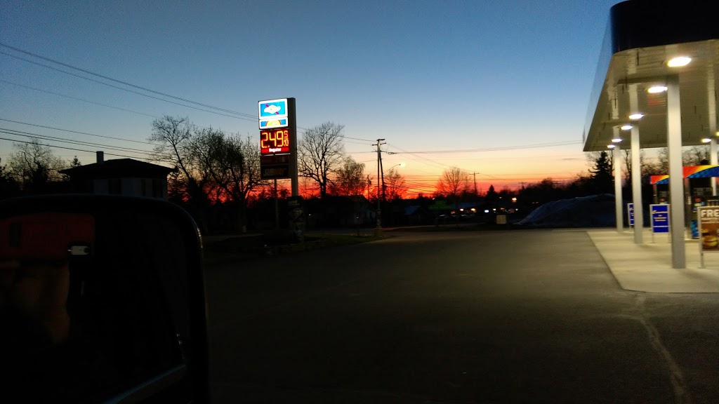 Sunoco | 12345 E Main St, Chaumont, NY 13622, USA | Phone: (315) 649-2755
