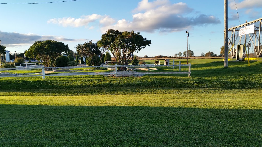 Tee Burg Golf Academy | 690 Broadway, Tillsonburg, ON N4G 4H1, Canada | Phone: (519) 318-6080