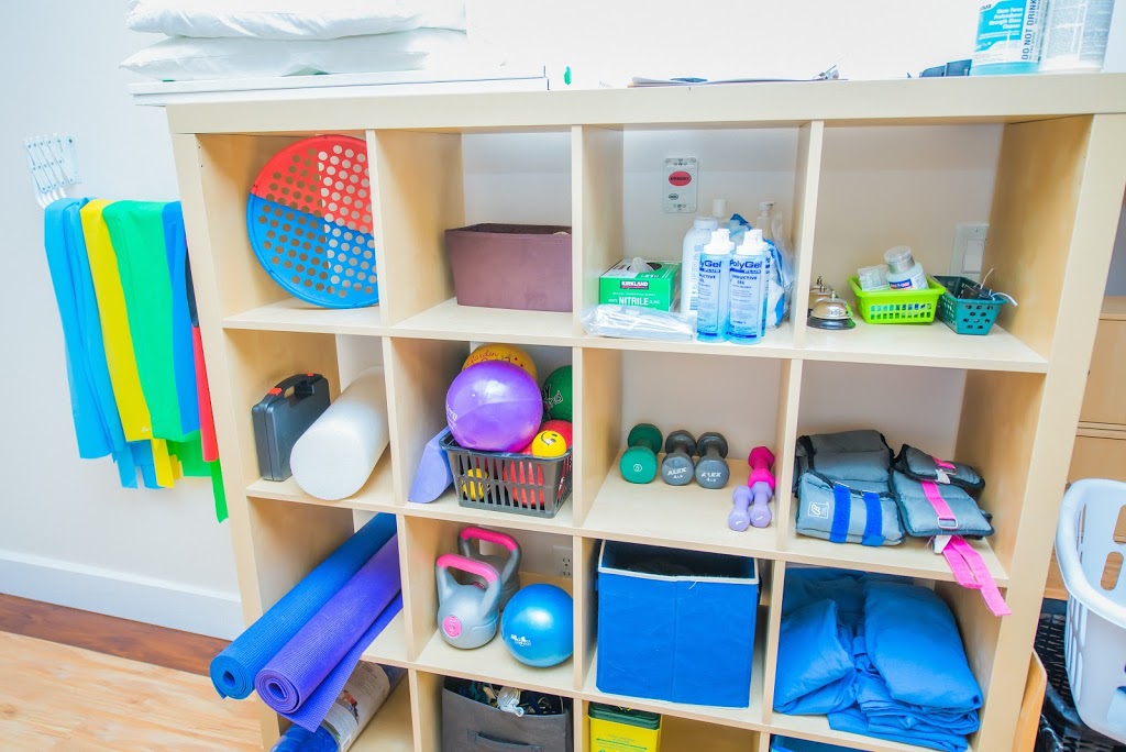 Physiocare Physiotherapy & Rehab Centre Carling | 1400 Carling Ave, Ottawa, ON K1Z 7L8, Canada | Phone: (613) 800-9170