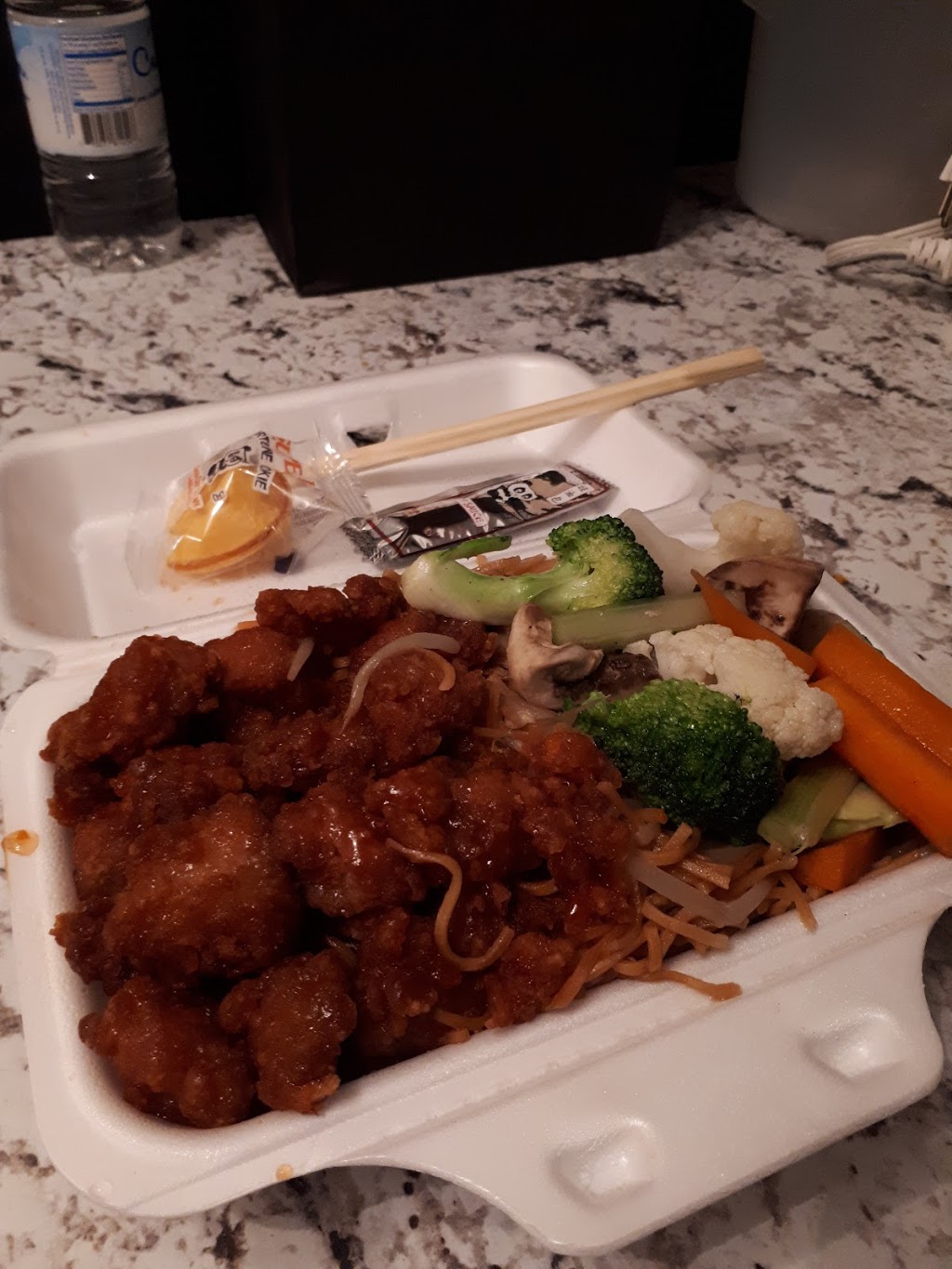 Dragon Garden Restaurant | 20151 Fraser Hwy, Langley City, BC V3A 4E4, Canada | Phone: (604) 533-3289