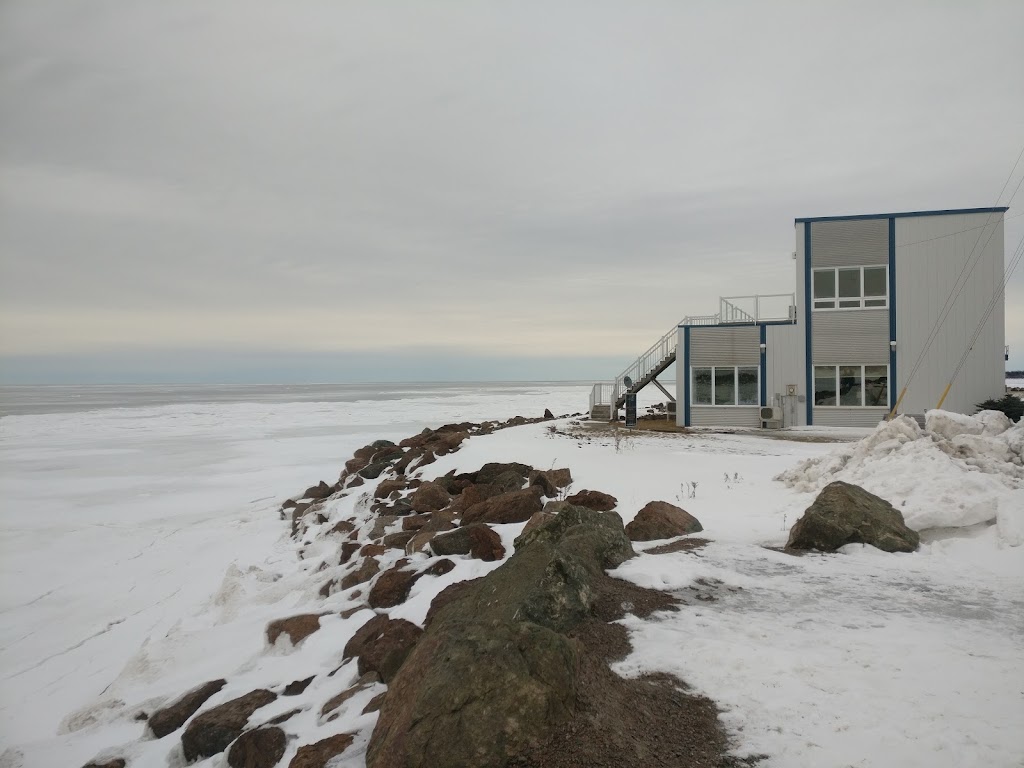 Le Rivage | 69 Bd Cap Bimet, Grand-Barachois, NB E4P 6X5, Canada | Phone: (506) 532-0025