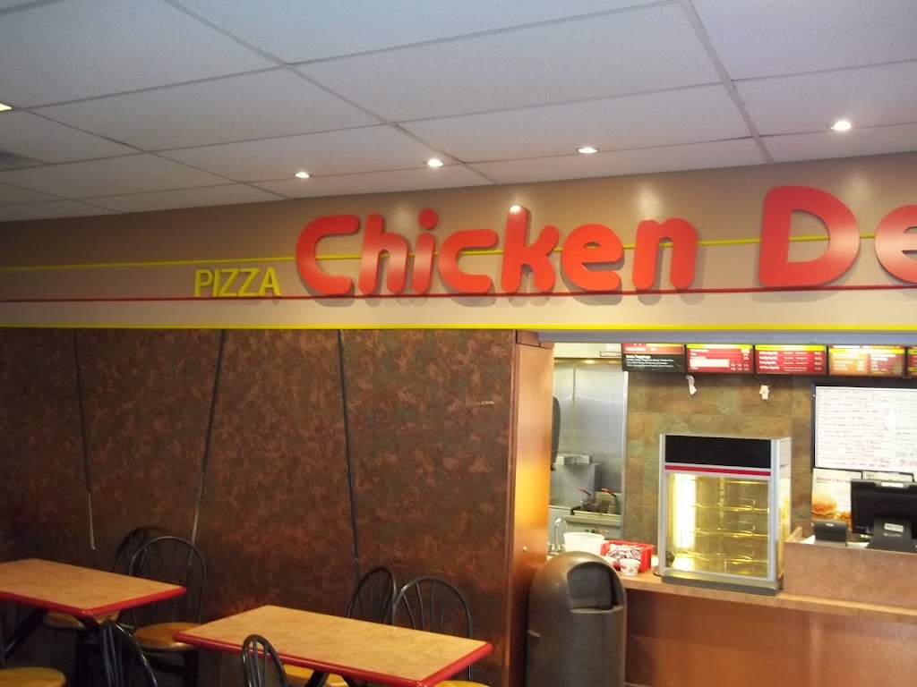 Chicken Delight @ Perimeter Aviation | 626 Ferry Rd, Winnipeg, MB R3H 0T7, Canada | Phone: (204) 789-0622