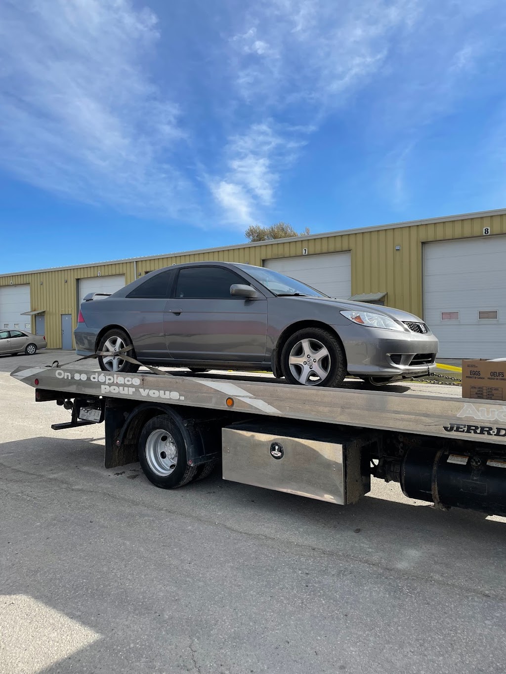 The Quick Towing Company LTD | 789 Fairways Green NW, Airdrie, AB T4B 3E7, Canada | Phone: (403) 669-3608