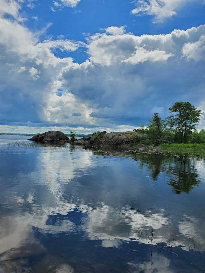 ZuKa Lakehouse | 1649 Kilworthy Rd, Kilworthy, ON P0E 1G0, Canada | Phone: (416) 319-5087