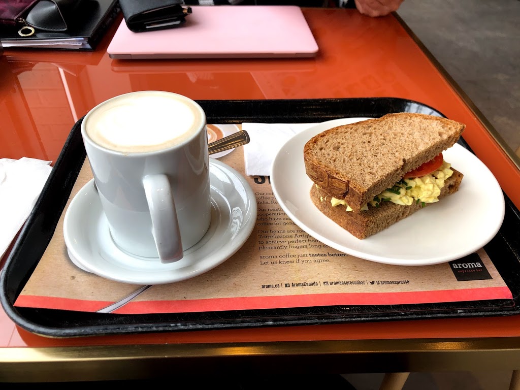 Aroma Espresso Bar | 540 College St, Toronto, ON M6G 1A6, Canada | Phone: (416) 901-5859