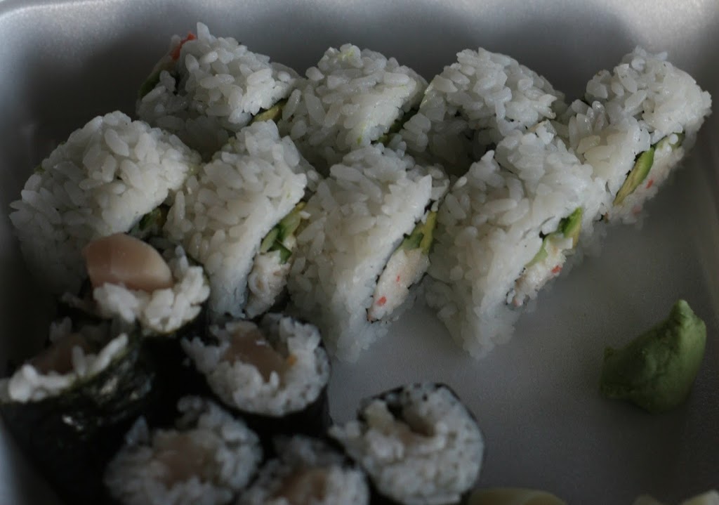 Lakeside Sushi | 78 Cowichan Lake Rd #2, Lake Cowichan, BC V0R 2G0, Canada | Phone: (250) 932-9012