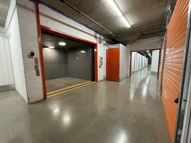 Entreposage Montreal Mini Storage - Lachine | 3025 Victoria St, Lachine, Quebec H8S 1Z4, Canada | Phone: (438) 601-5972