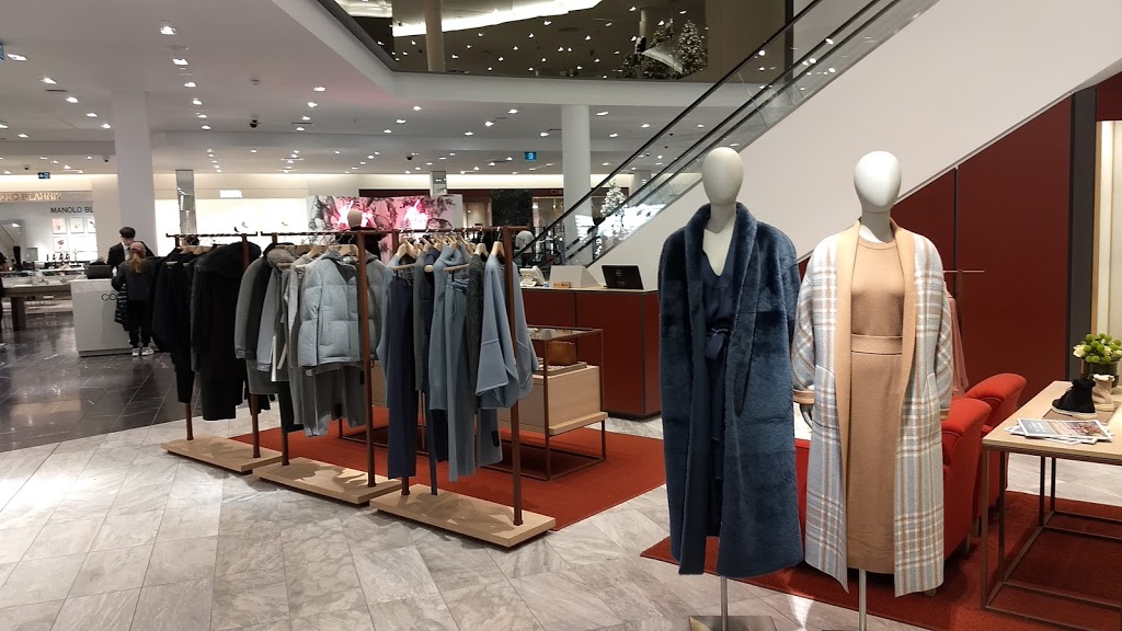 Loro Piana | 3401 Dufferin St, North York, ON M6A 2T9, Canada | Phone: (416) 789-5377