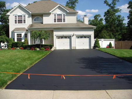 Baker Asphalt INC, | 50224 Anders St, Chesterfield, MI 48047, USA | Phone: (586) 295-0992