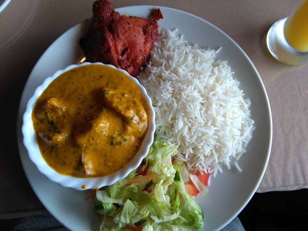 Curry Zone | 2671 E Hastings St, Vancouver, BC V5K 1Z5, Canada | Phone: (604) 215-2207