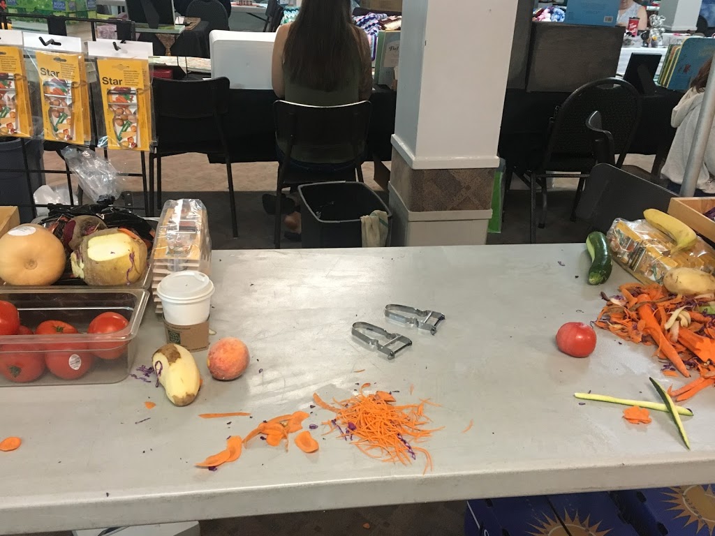 MAGNUM 4 Peeler | 16104 Stony Plain Rd #206, Edmonton, AB T5P 4A2, Canada | Phone: (587) 523-4626