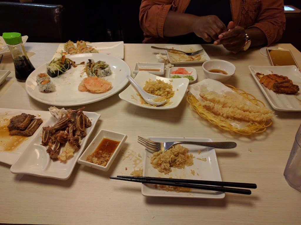 Dragon Rolls Japanese + Thai | 1105 Kingston Rd unit 6-8, Pickering, ON L1V 1B5, Canada | Phone: (905) 839-9888