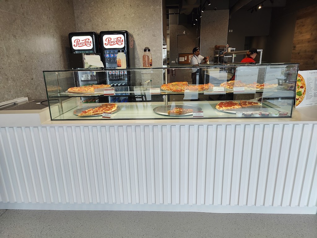 Pizzaville | 1170 Muskoka Rd S, Gravenhurst, ON P1P 1K9, Canada | Phone: (416) 736-3636