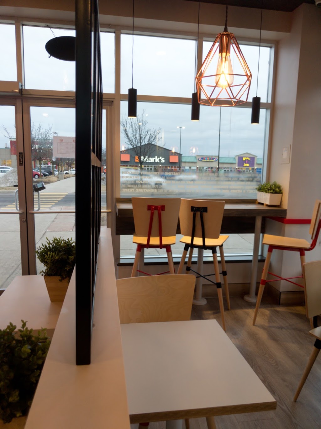 KFC | 950 Southdown Rd Unit #B1, Mississauga, ON L5J 2Y4, Canada | Phone: (905) 855-8532